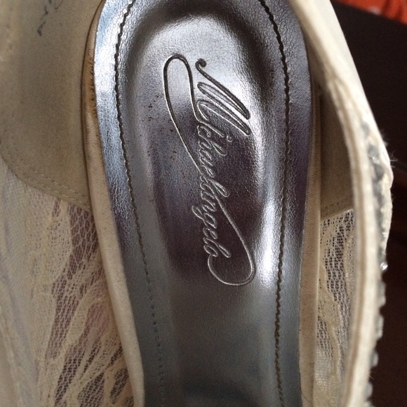 Size 9 lace and rhinestone booties - Picture 2 of 4