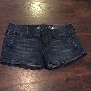 ** American eagle denim shortie shorts 4 NEW **