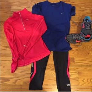 Nike raspberry half zip pullover