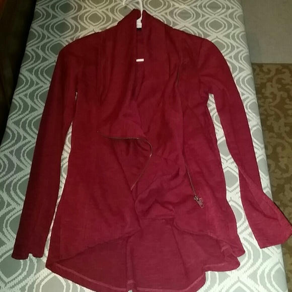 Cute draped zip up cardigan
