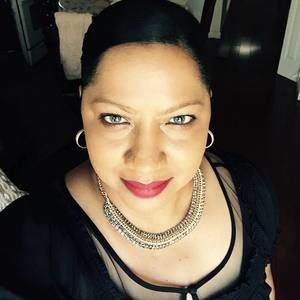 Meet your Posher, Sandra