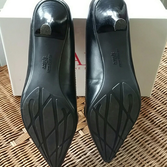 Anne Klein Malynsey Heels - Picture 4 of 4