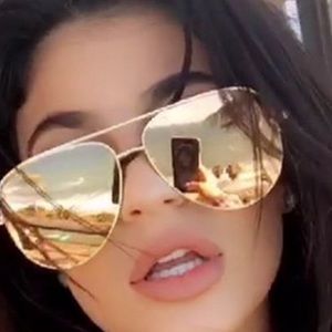 NEW Quay Australia x Desi Perkins HIGH KEY GOLD