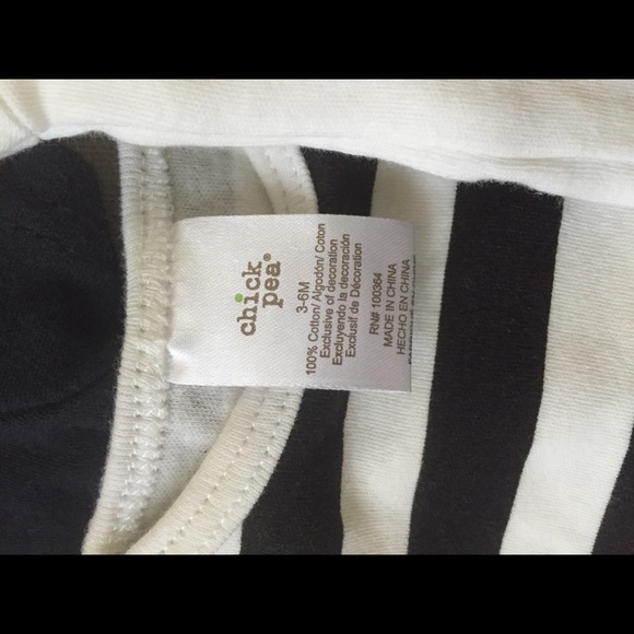Chickpea set of 4 onesies - Picture 2 of 2
