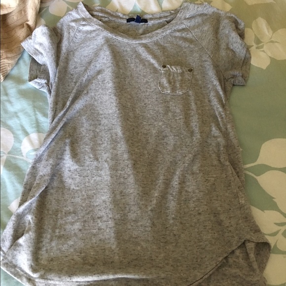 Gap shirt