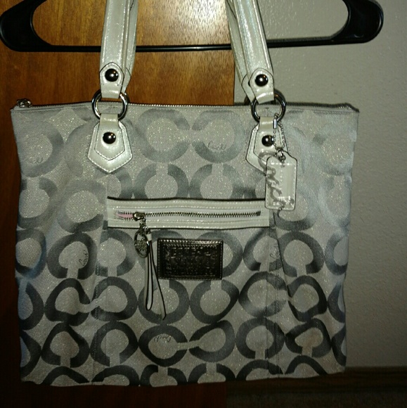Coach Poppy Tote