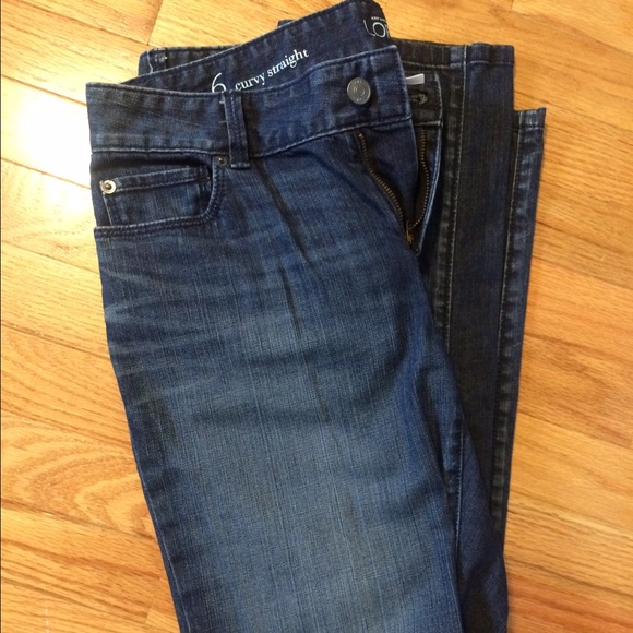 LOFT Curvy Straight Jeans size 6