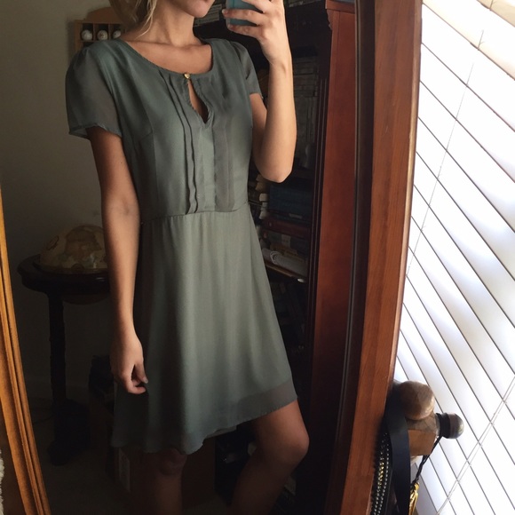 Vintage Ezra Dress - Picture 1 of 3