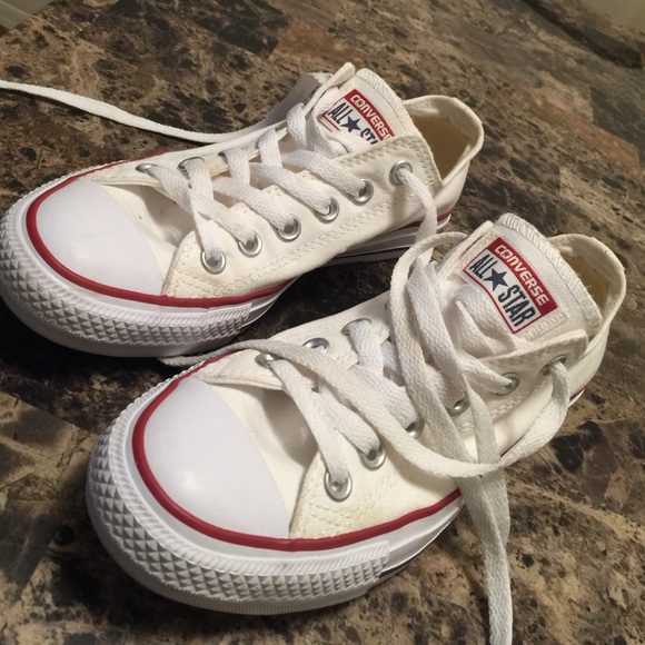Women size 6.5US.