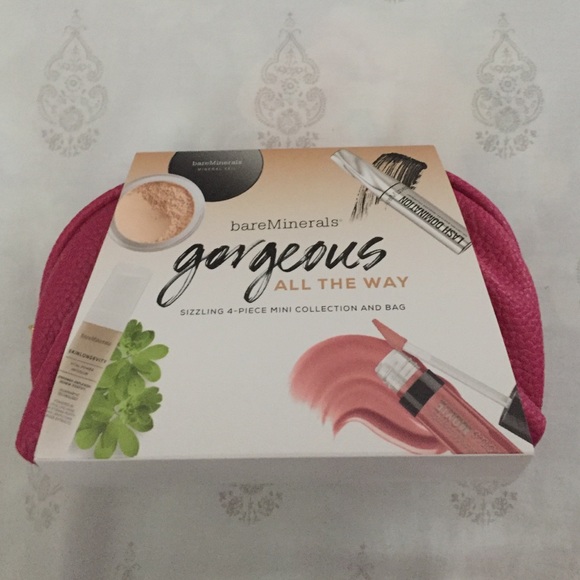 Bare Minerals 4 piece collection and bag