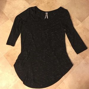 3/4 sleeve shirt