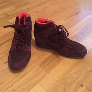 Nike Dunk Sky Hi Wedge Sneakers