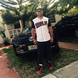 Meet your Posher, Edson barbosa