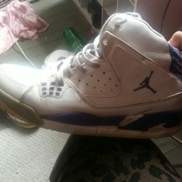 Shoes - Picture 1 of 1