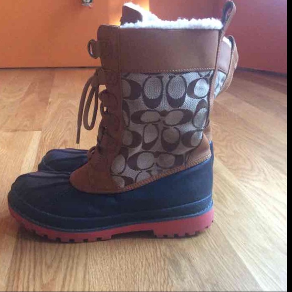Coach boots