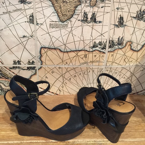 Open toe wedges.