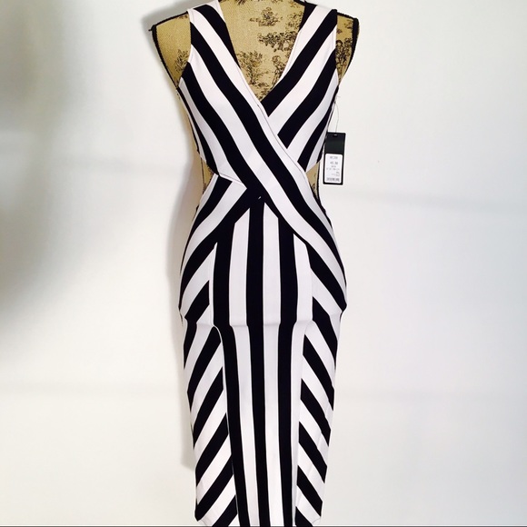 NWT! Sexy Akira Black & White Stripped Dress!  S