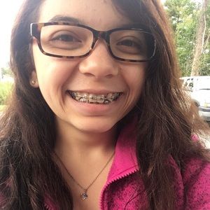 Meet your Posher, Kaylee