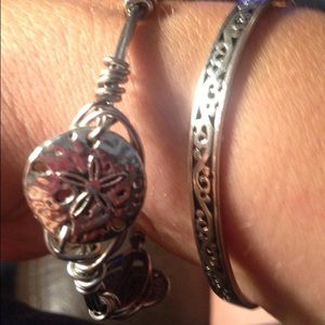 Sand dollar bracelet