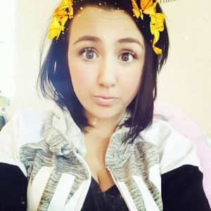 Meet your Posher, Kristin