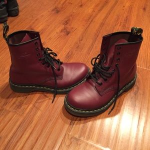 Dr. Martens 1460 W Boot
