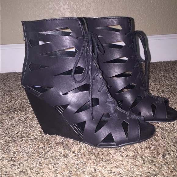 New MIA black lace up wedges (no box)