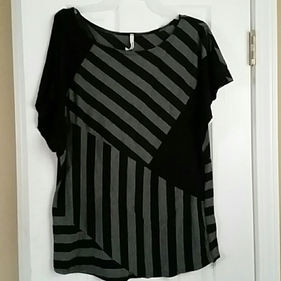 Black and gray shirt