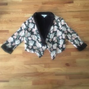 Cropped floral blazer