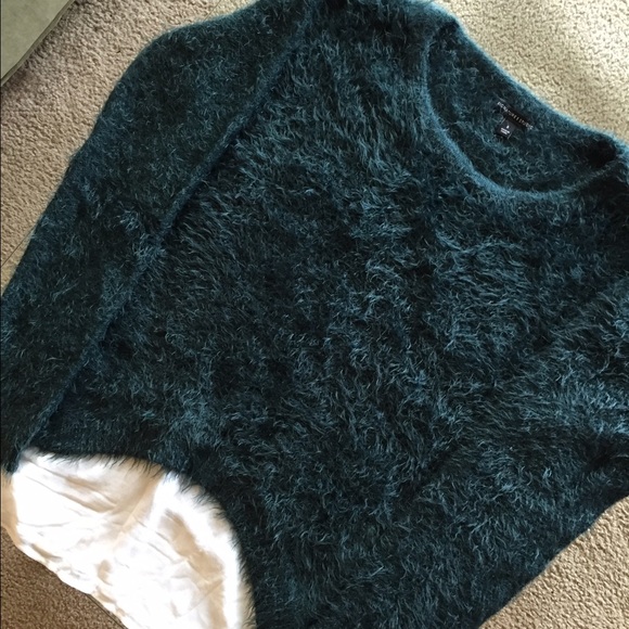 New! Soft~Sz S~Sweater - Picture 1 of 4