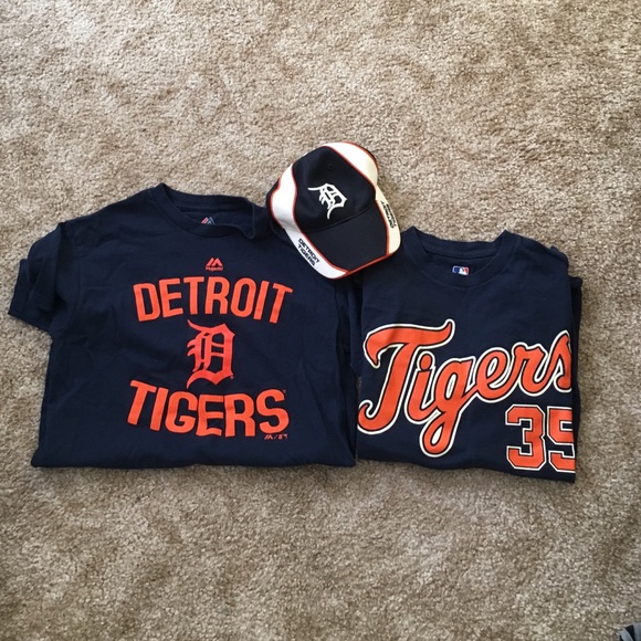 Detroit Tigers TShirt/ Hat Bundle