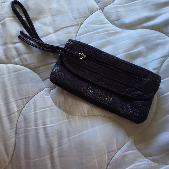 Aeropostale purple wristlets/ wallet