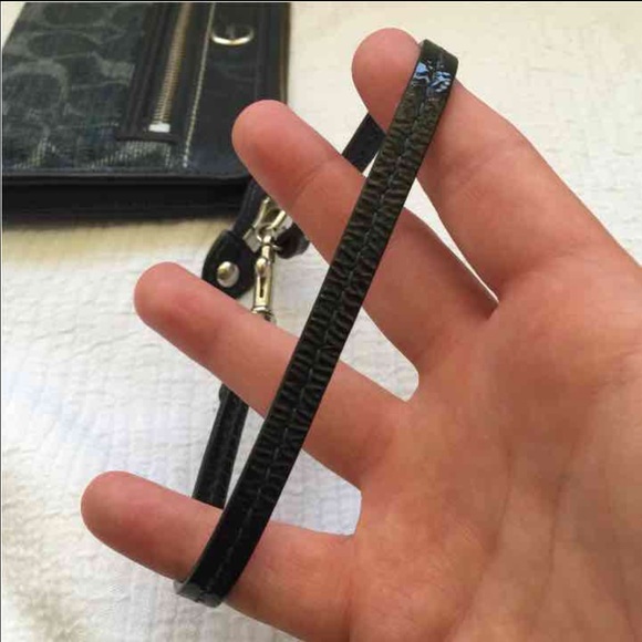 Sold on Ⓜ️ - Picture 3 of 4