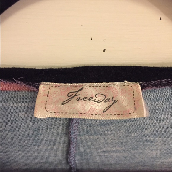 Twist-Front Color Block Tee - Picture 2 of 2