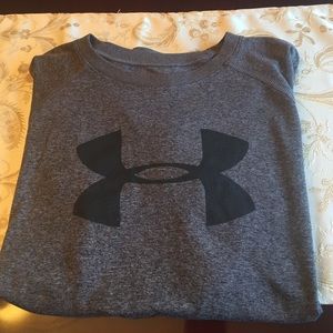 Boys Under Armour T shirt YXL