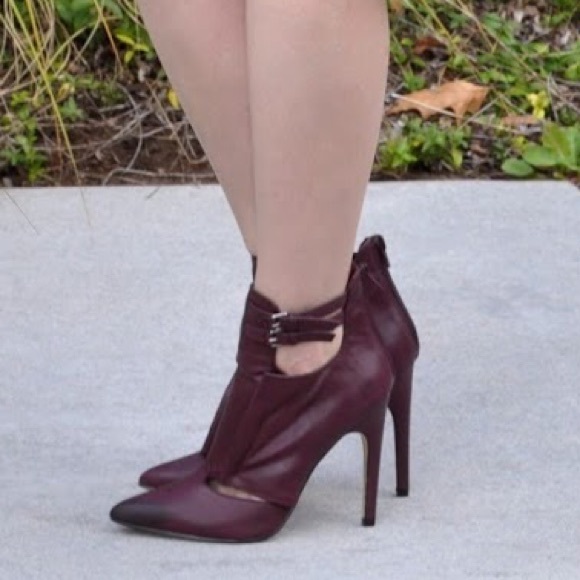 shoedazzle Shoes - Bootie heels shoedazzle Shoes - Bootie heels