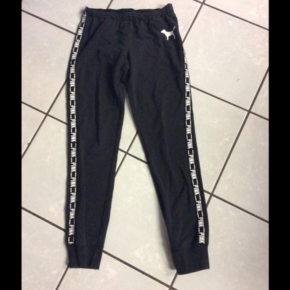 SOLD!! PINK logo gym pants SM