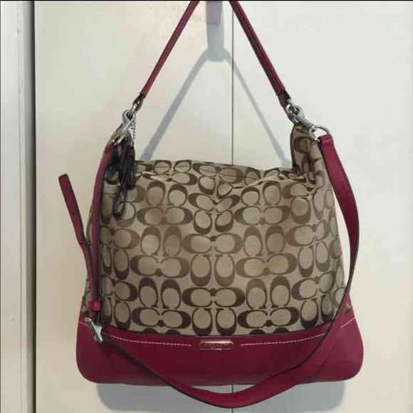 Sold on Ⓜ️ - Picture 2 of 3