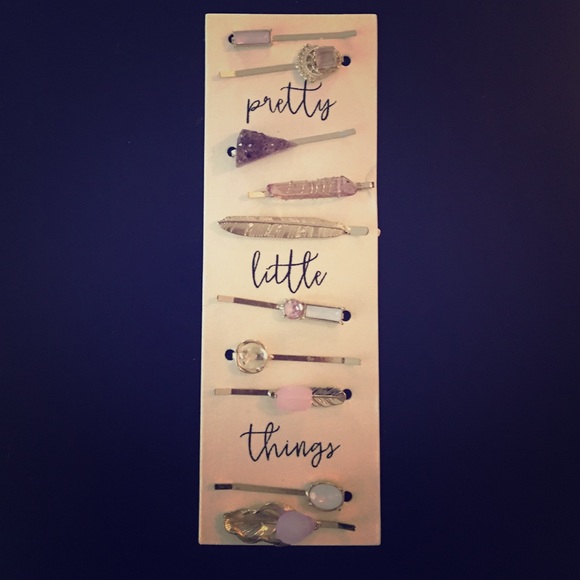 Set of gorgeous barrettes!