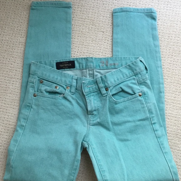 Jeans - Picture 2 of 4