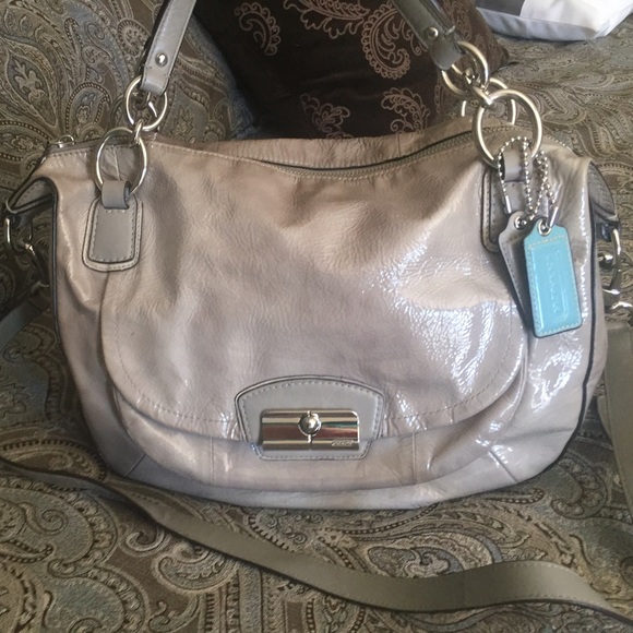 ❤️Sale❤️Rare Grey Leather Coach large Crossbody!