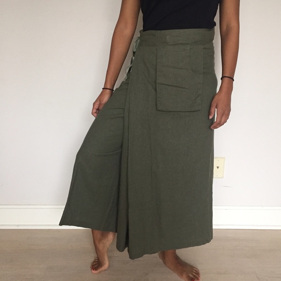 Skirt pants