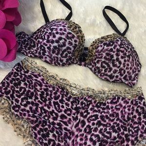 Animal print Bra and underwear set