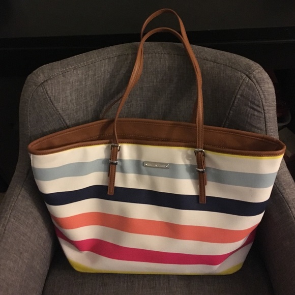 🎉Price Reduced!!🎉Nine West MulitColored Tote! - Picture 1 of 4