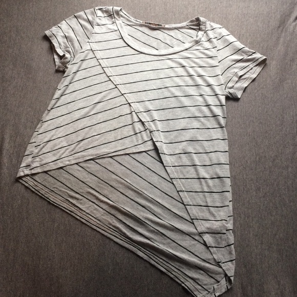 Asymmetrical Cut Grey and Black Stripe Tee - Picture 2 of 4
