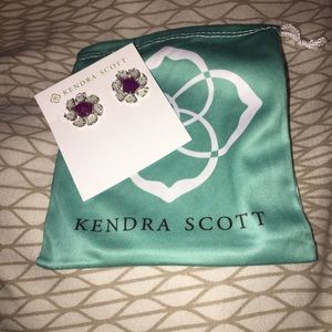 Custom color bar Kendra Scott earrings