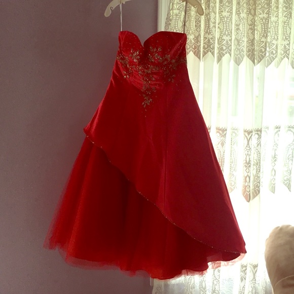 red winter ball dresses