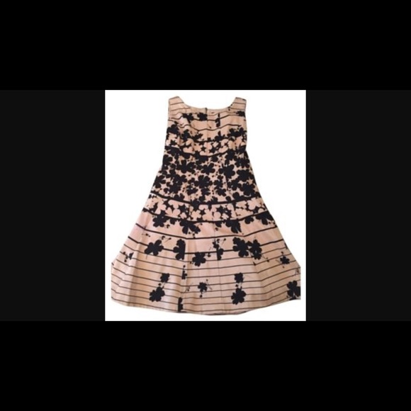 Flowery flare dress