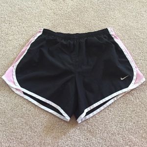 Nike Tempo Short