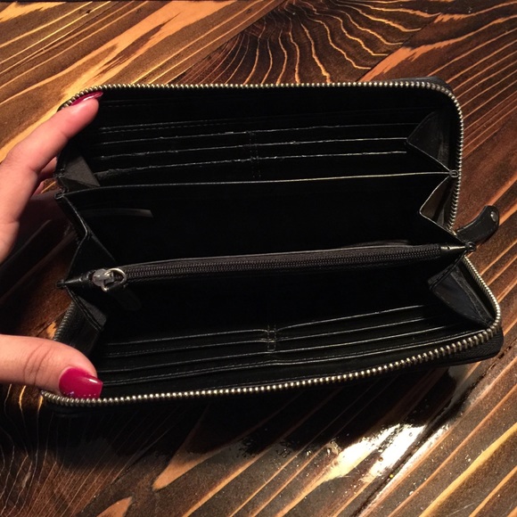 Wallet - Picture 2 of 2