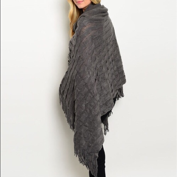 {HP 1/25}Charcoal Cowlneck Poncho - Picture 2 of 4